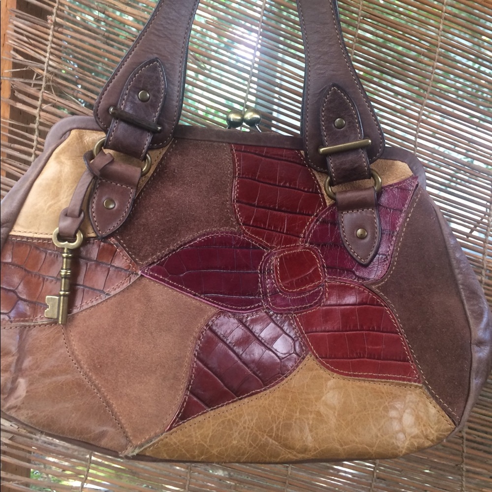 Fossil Handbag with Flower